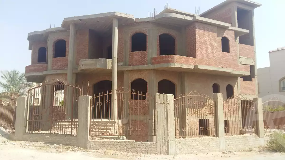 https://aqarmap.com.eg/en/listing/2970296-for-sale-cairo-el-sheikh-zayed-city-hay-el-yassmin