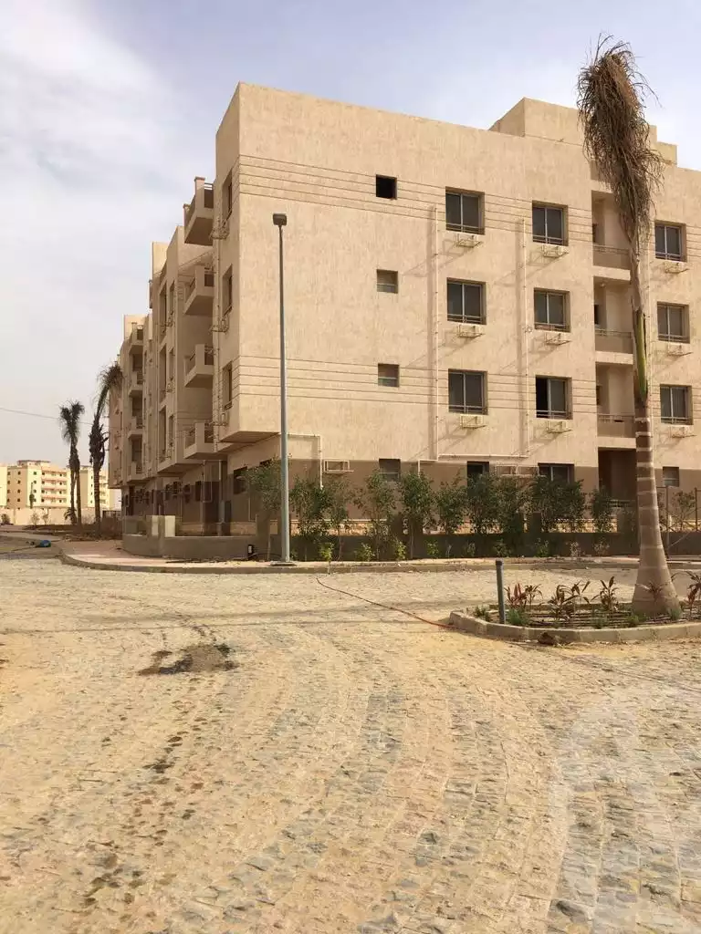 https://aqarmap.com.eg/ar/listing/1967085-for-sale-apartment-cairo-6th-of-october
