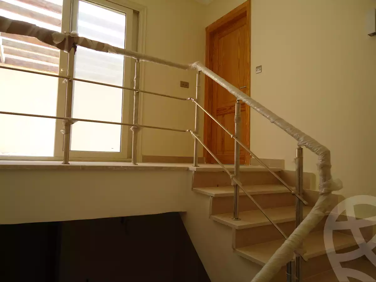 https://aqarmap.com.eg/en/listing/2576759-for-sale-cairo-6th-of-october-compounds-first-heights