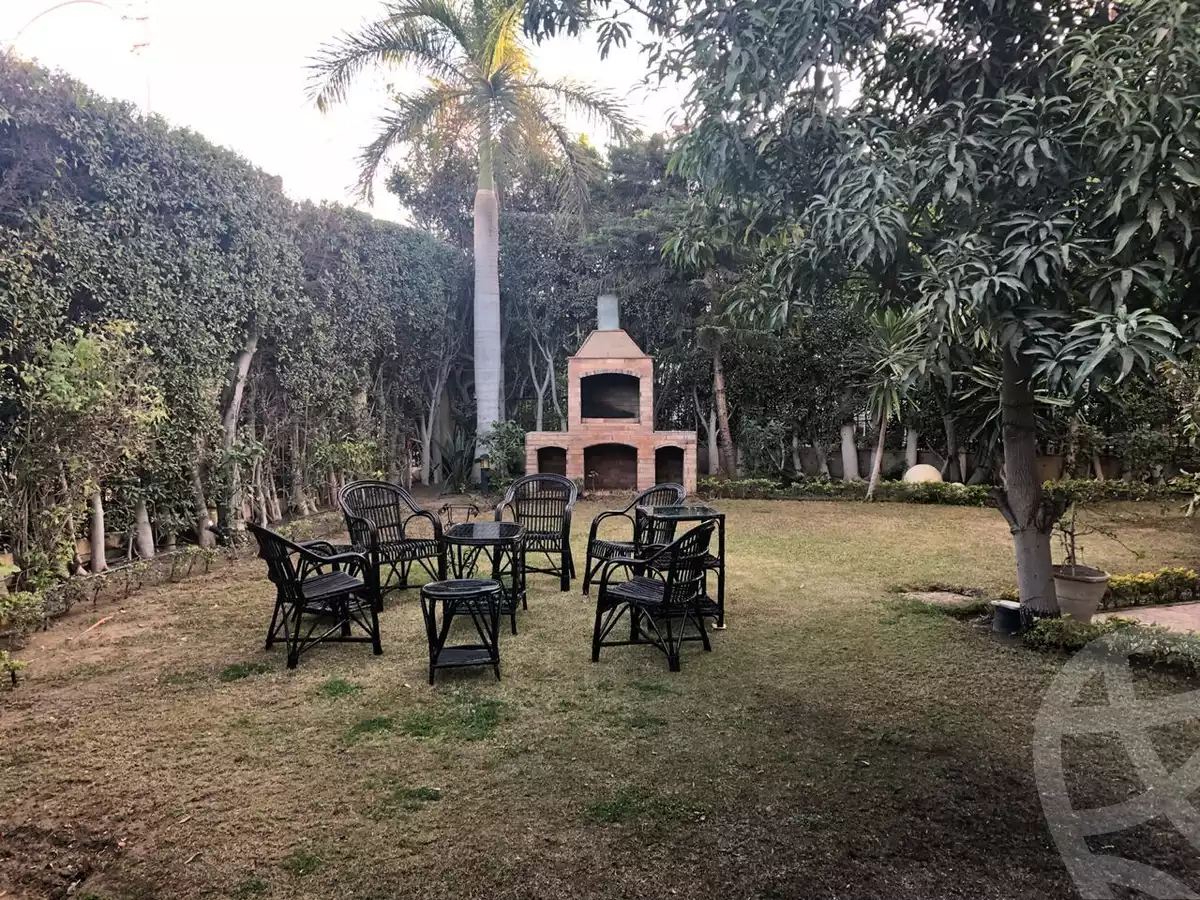 https://aqarmap.com.eg/ar/listing/2303351-for-sale-villa-cairo-el-sheikh-zayed-city