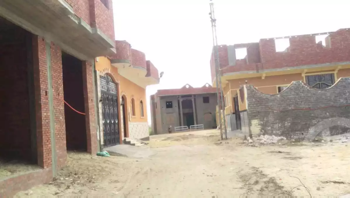 https://aqarmap.com.eg/ar/listing/2505084-for-sale-building-cairo-kirdasah