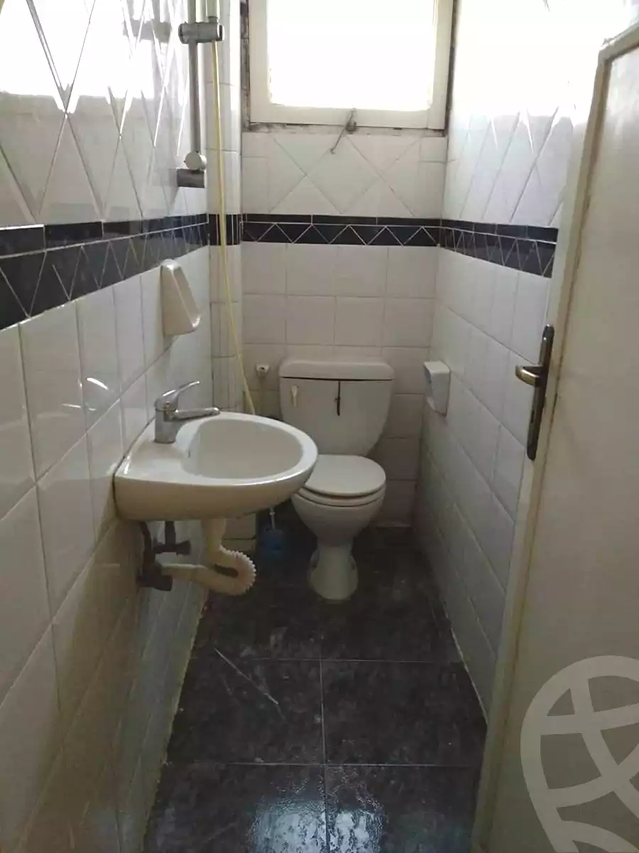 https://aqarmap.com.eg/ar/listing/2570324-for-sale-apartment-alexandria-lsywf-el-seyouf