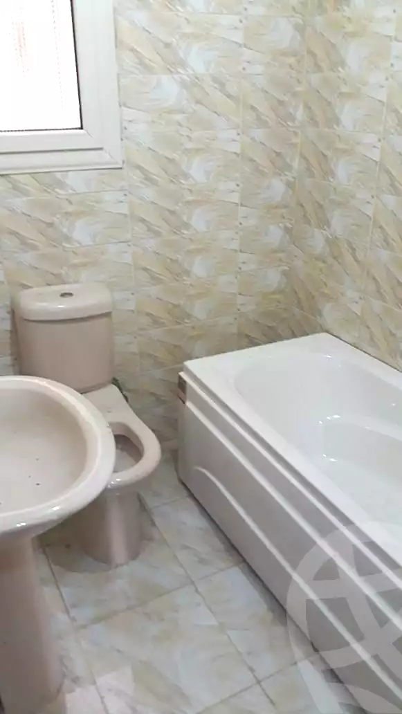 https://aqarmap.com.eg/ar/listing/2593393-for-sale-apartment-qalyubia