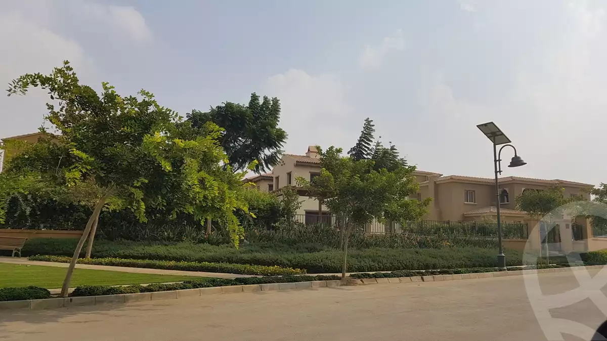 https://aqarmap.com.eg/en/listing/2647401-for-rent-cairo-new-cairo-compounds-mivida