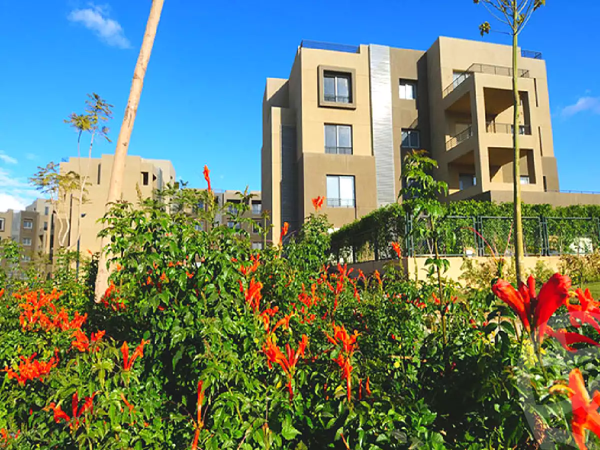 https://aqarmap.com.eg/ar/listing/2557593-projects-palm-parks