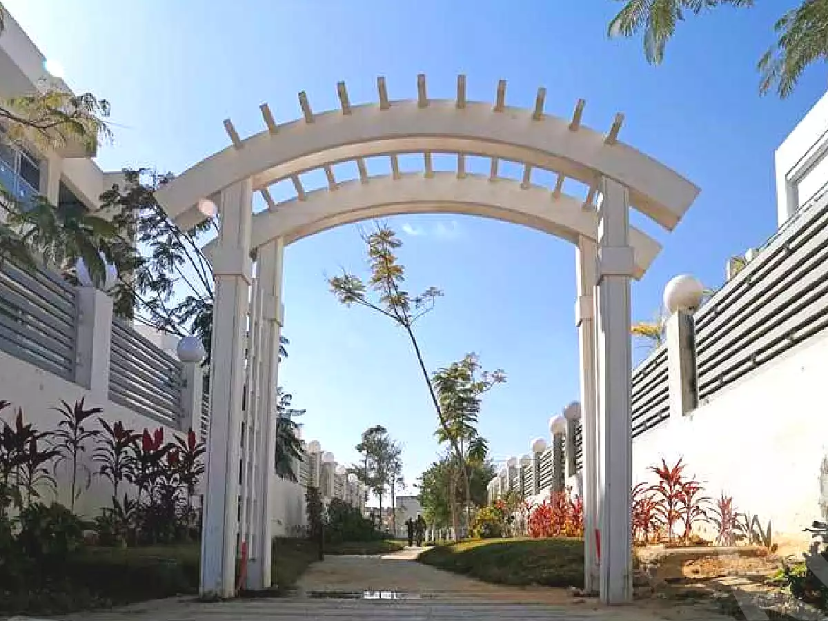 https://aqarmap.com.eg/en/listing/2603568-projects-cleopatra-square