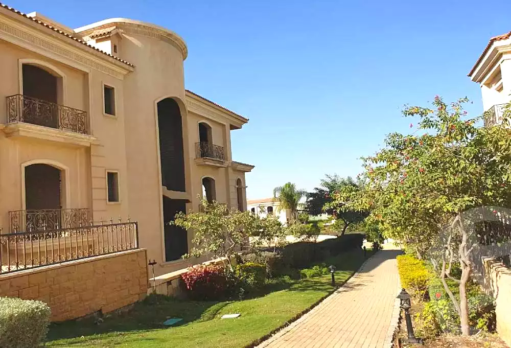 https://aqarmap.com.eg/en/listing/2826052-projects-villar-residance