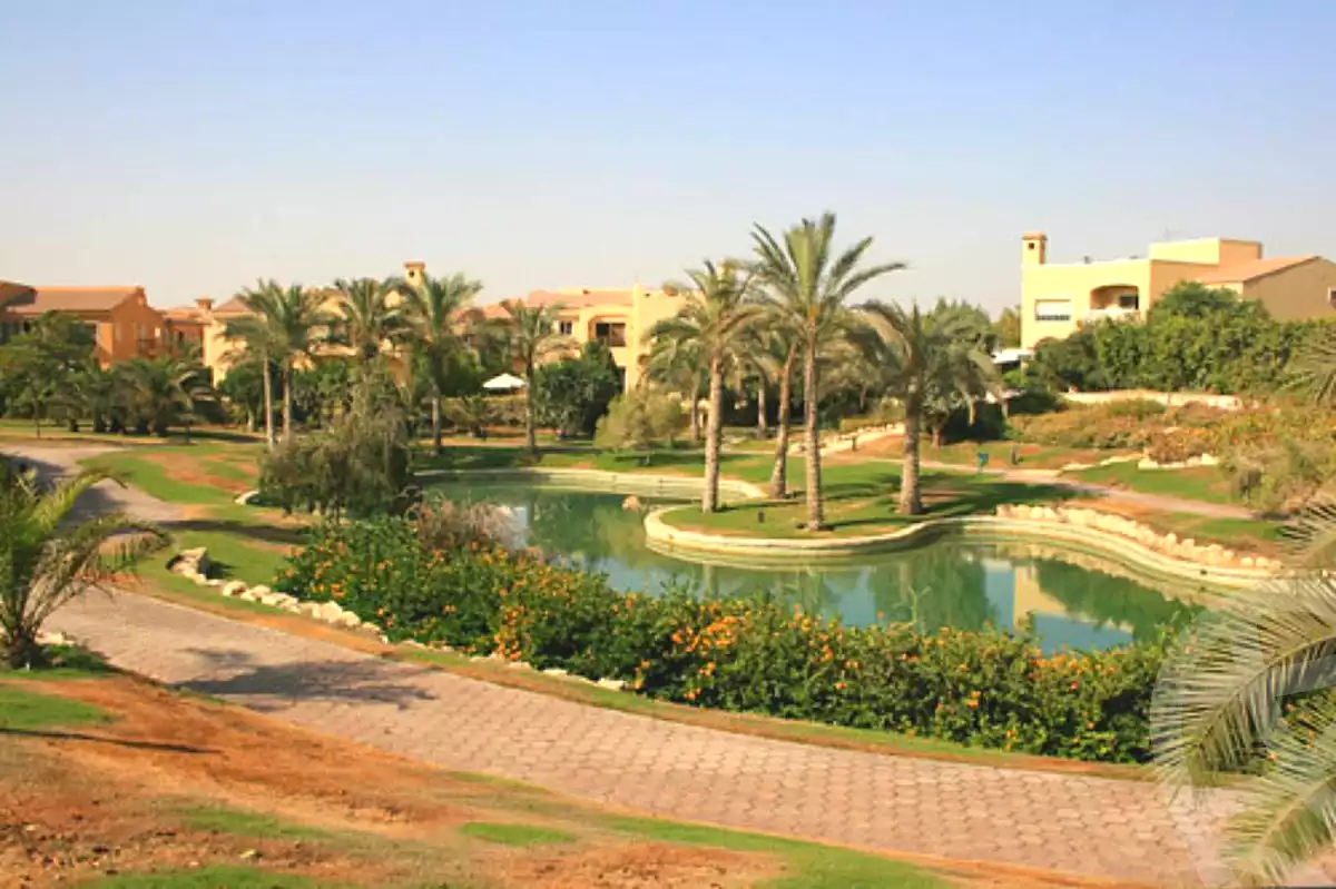 https://aqarmap.com.eg/ar/listing/2828137-projects-arabella
