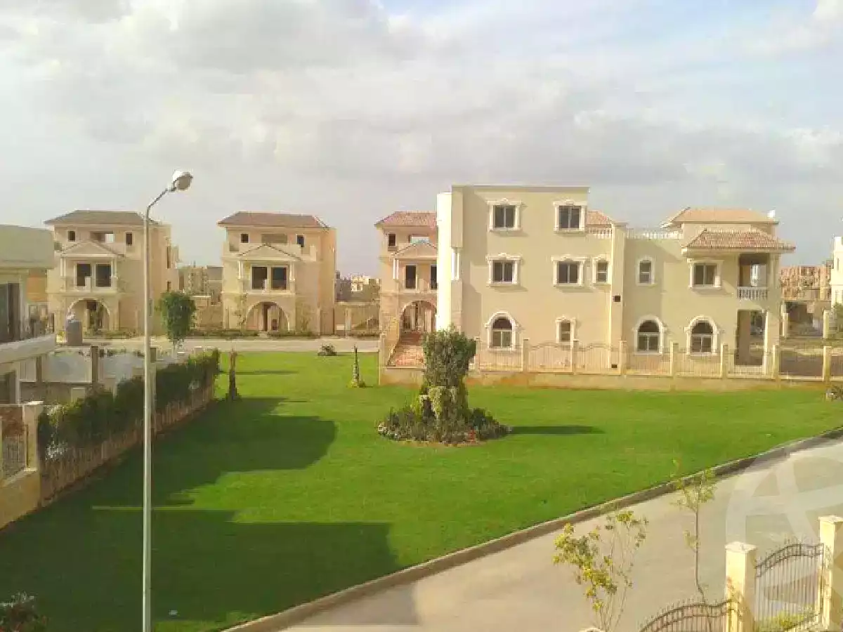 https://aqarmap.com.eg/ar/listing/2831951-projects-maxim-country-club-house