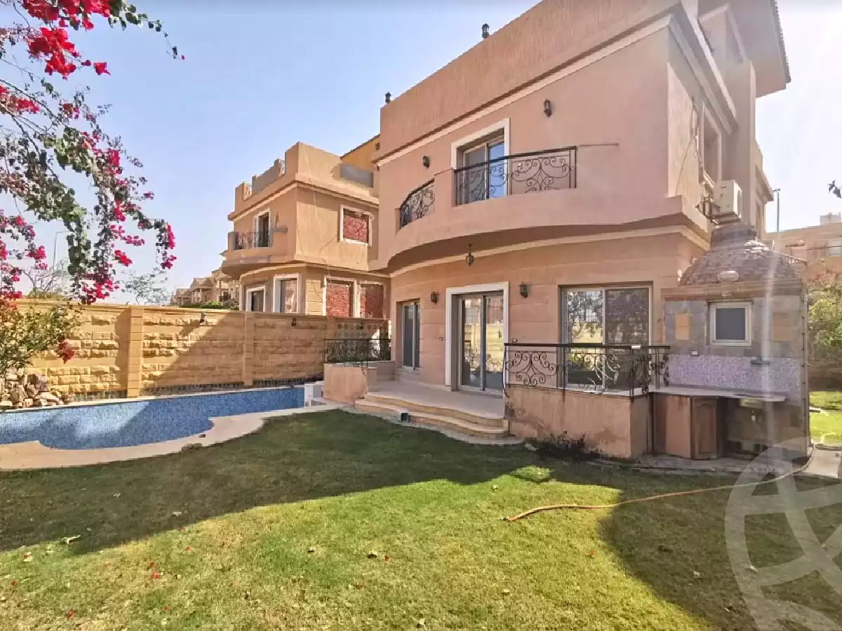 https://aqarmap.com.eg/ar/listing/2831951-projects-maxim-country-club-house