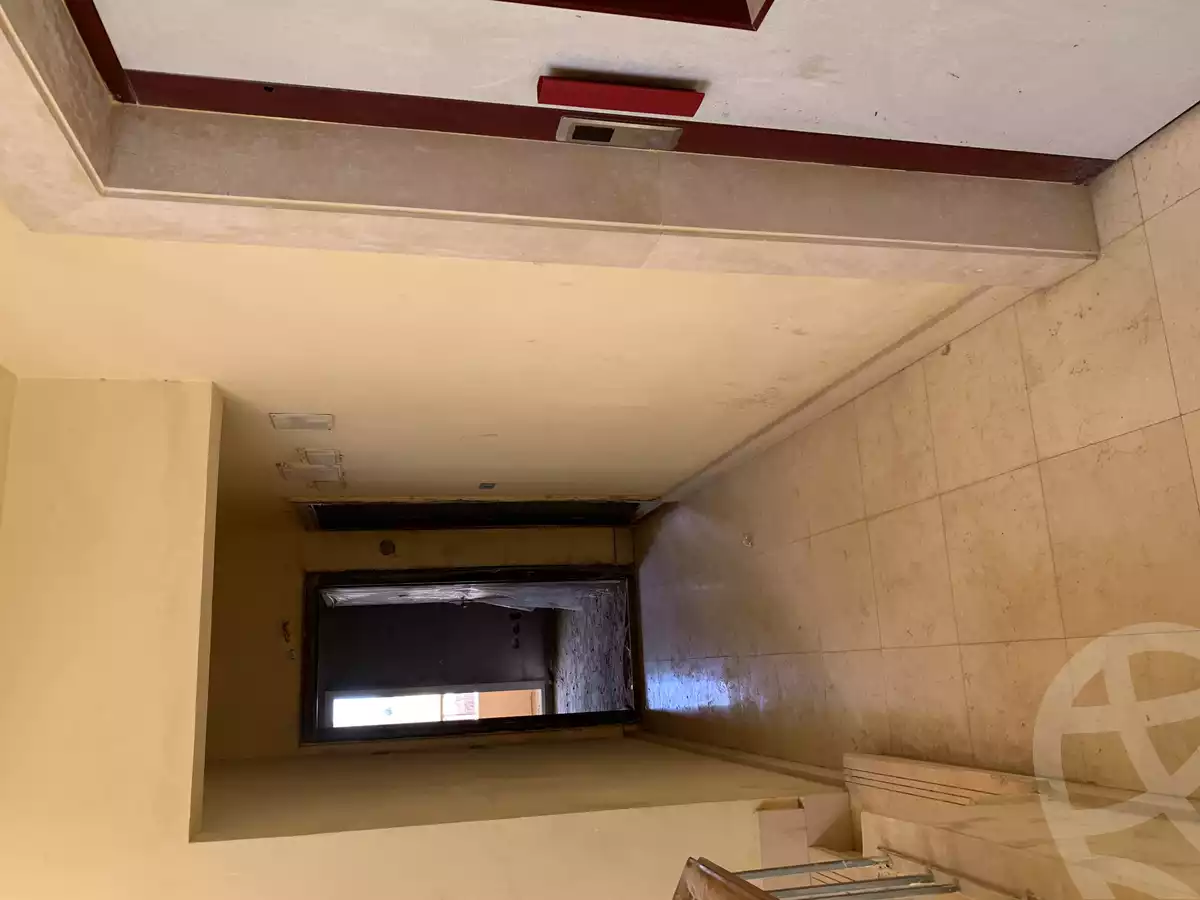 https://aqarmap.com.eg/ar/listing/2853534-for-sale-cairo-6th-of-october-garb-someed-neighborhood-13th-el-kamillia-st