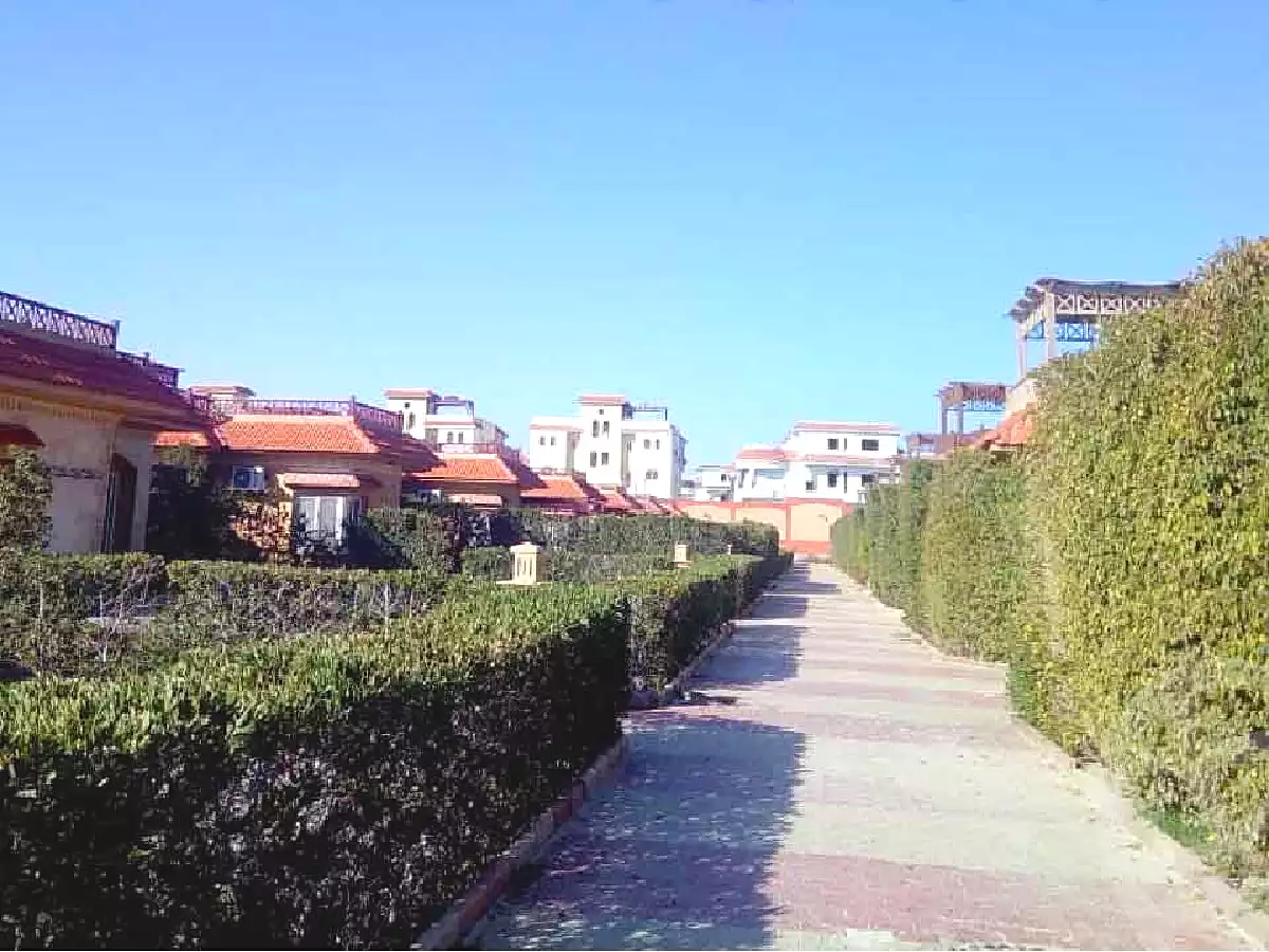 https://aqarmap.com.eg/en/listing/2867007-projects-grand-resort