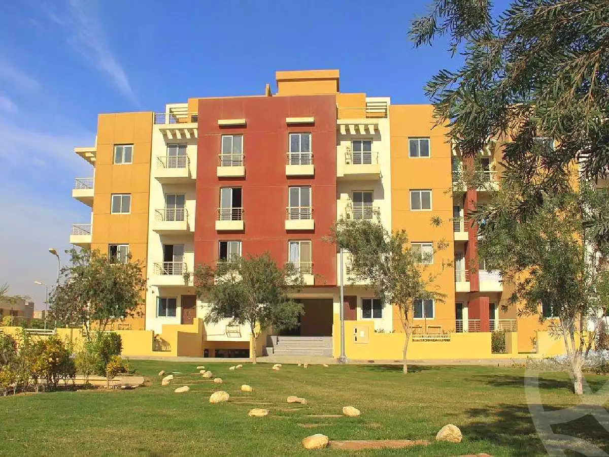 https://aqarmap.com.eg/ar/listing/2870078-projects-mashareq-compound