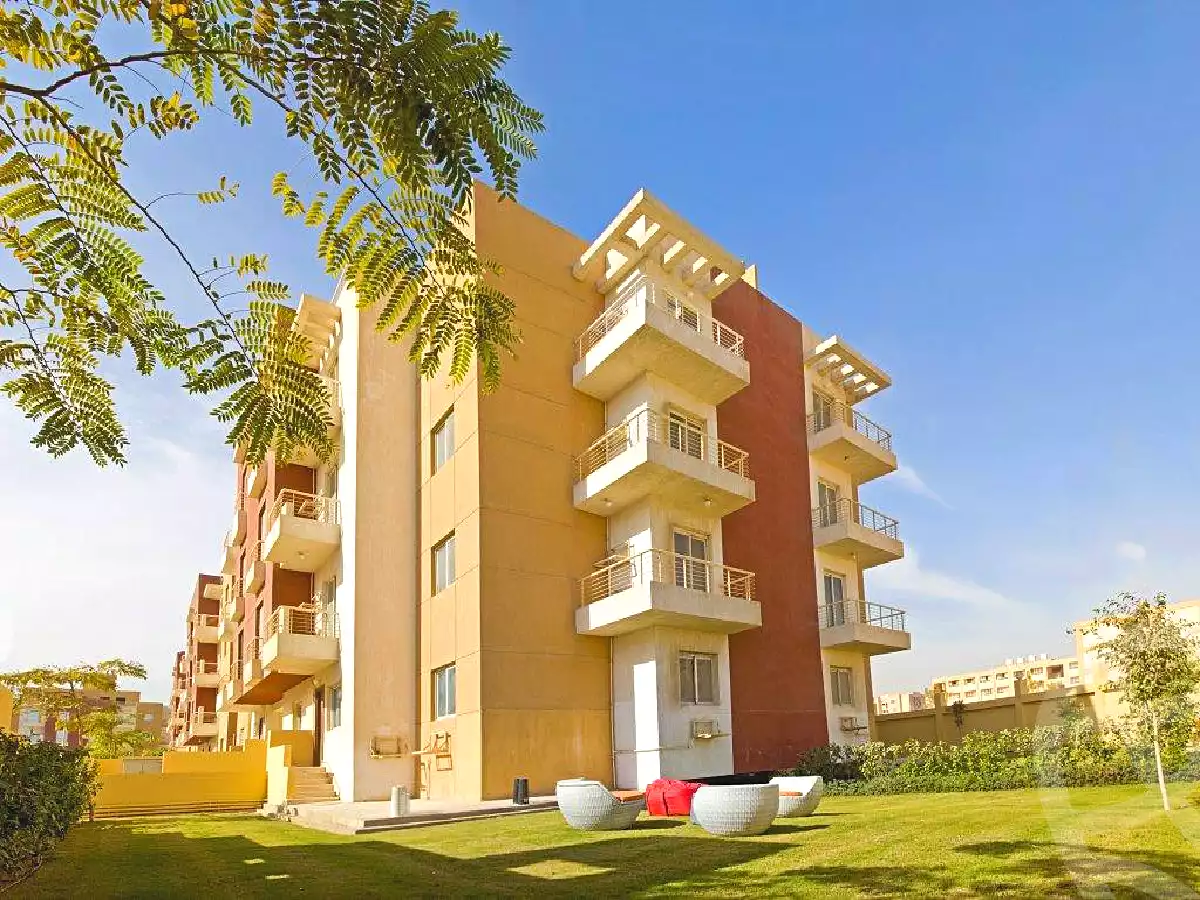 https://aqarmap.com.eg/ar/listing/2870078-projects-mashareq-compound