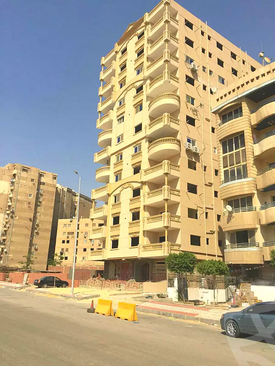 https://aqarmap.com.eg/ar/listing/3140381-for-sale-cairo-nasr-city-10th-zone-dr-mahmoud-saleh-abou-zaid-st