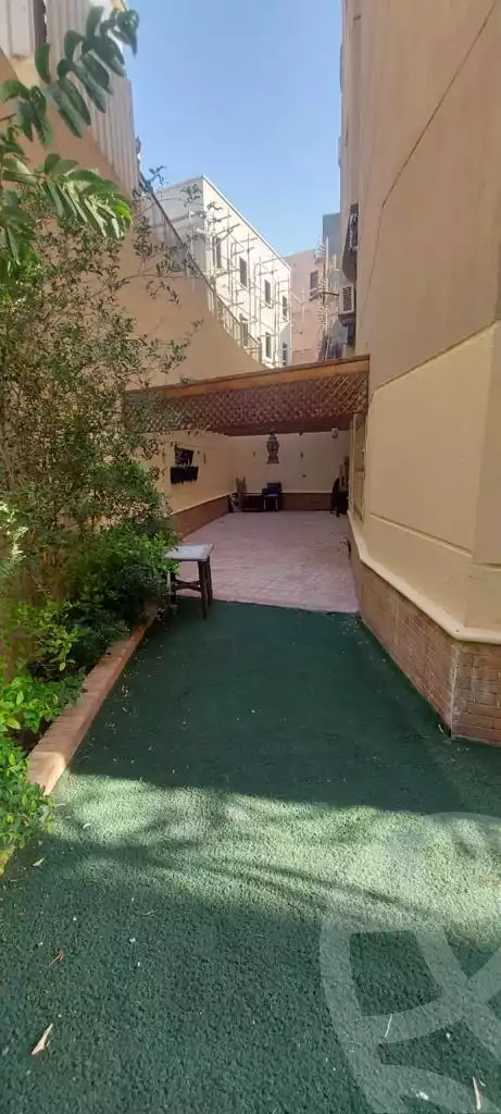 https://aqarmap.com.eg/ar/listing/3703048-for-sale-cairo-new-cairo-ltjm-lkhms-90th-street-northern-90th-street