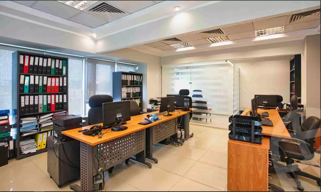 https://aqarmap.com.eg/ar/listing/3859985-for-sale-cairo-alex-cairo-desert-road-smart-village