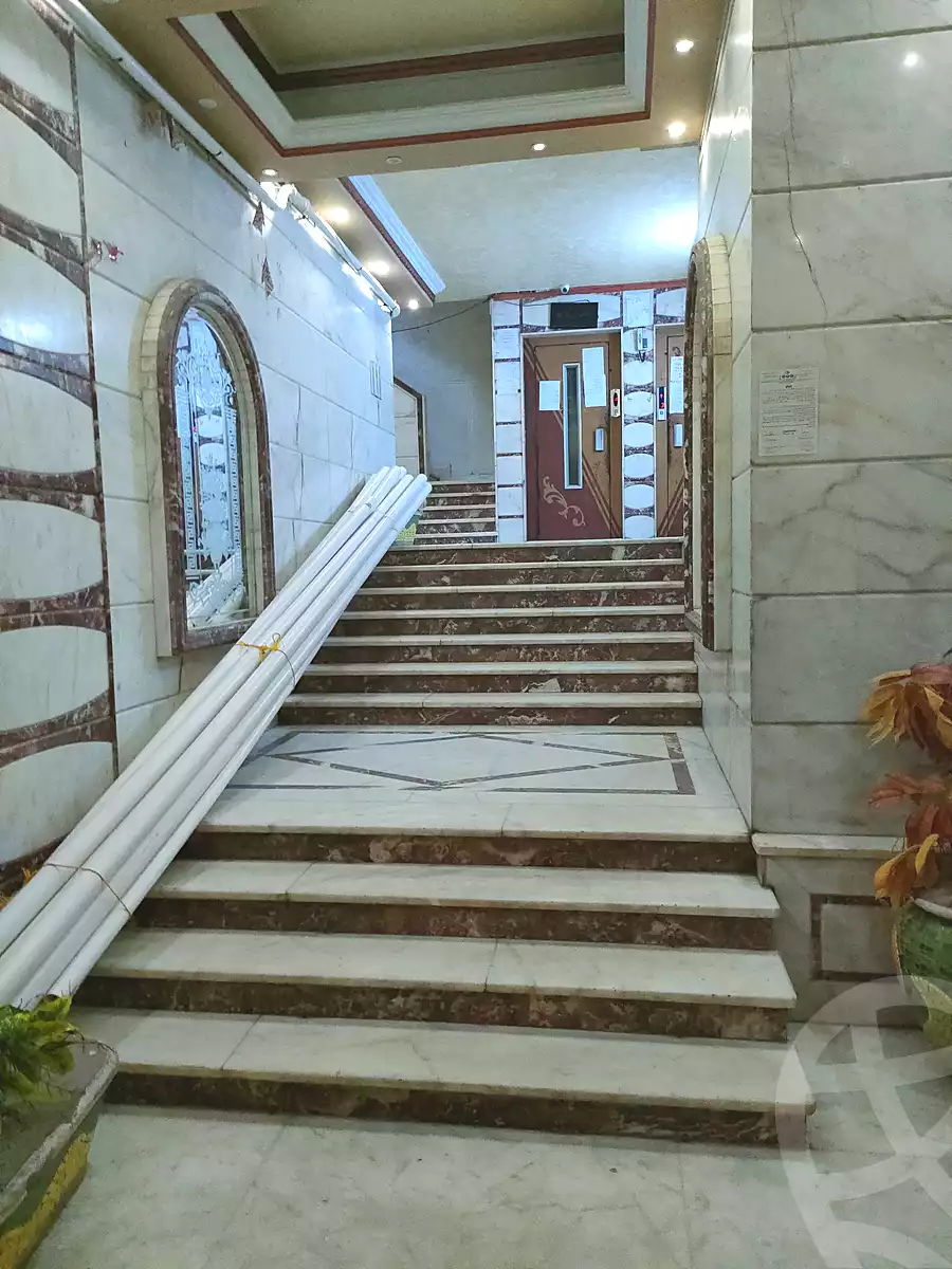 https://aqarmap.com.eg/ar/listing/3744280-for-sale-alexandria-miami-khld-bn-lwlyd