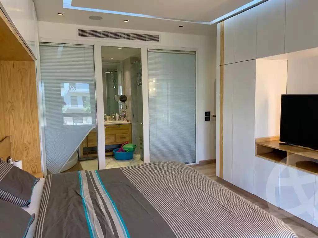 https://aqarmap.com.eg/ar/listing/3684821-for-rent-cairo-el-sheikh-zayed-city-compounds-in-sheikh-zayed-beverly-hills