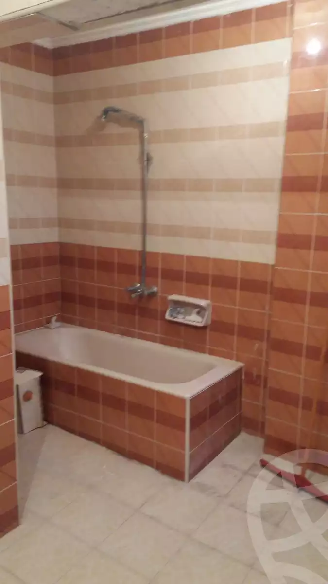 https://aqarmap.com.eg/en/listing/4221765-for-sale-cairo-helwan-mnshy-yn-hlwn-rael-st
