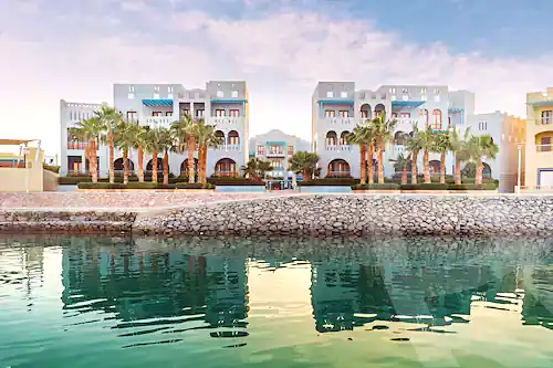 https://aqarmap.com.eg/en/listing/2804868-projects-fanadir-marina