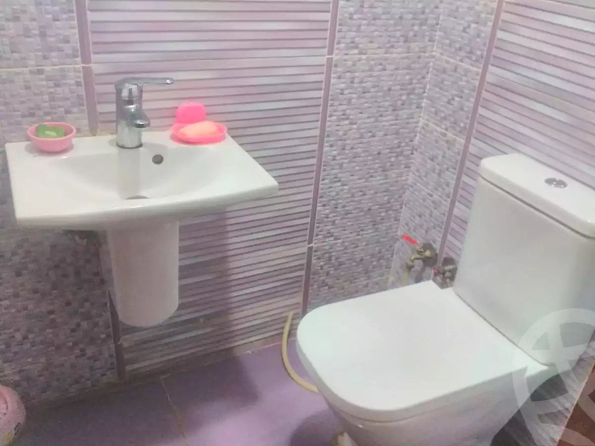 https://aqarmap.com.eg/ar/listing/3431497-for-sale-cairo-al-oubour-eskan-el-shabab