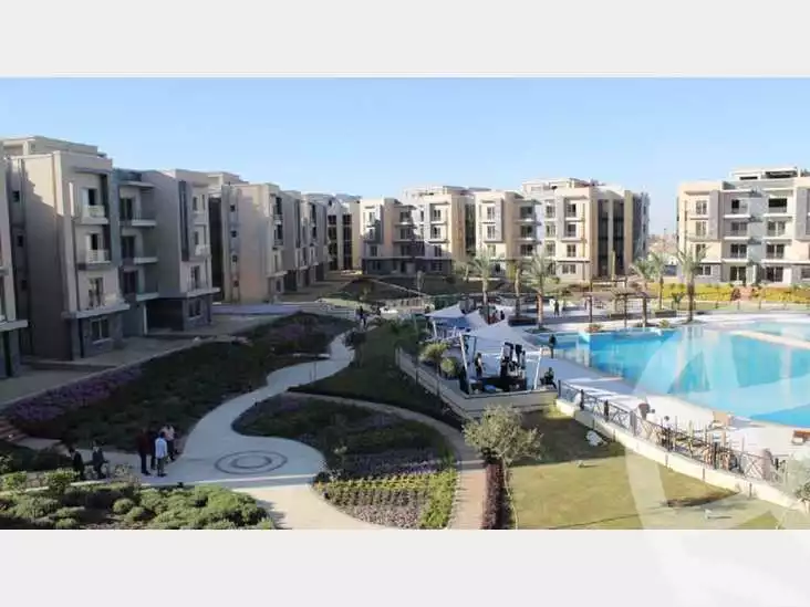 https://aqarmap.com.eg/ar/listing/4036774-for-sale-cairo-6th-of-october-compound-sun-capital