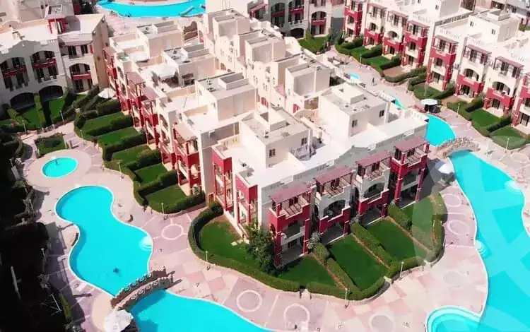https://aqarmap.com.eg/en/listing/5809271-projects-lasirena-mini-egypt