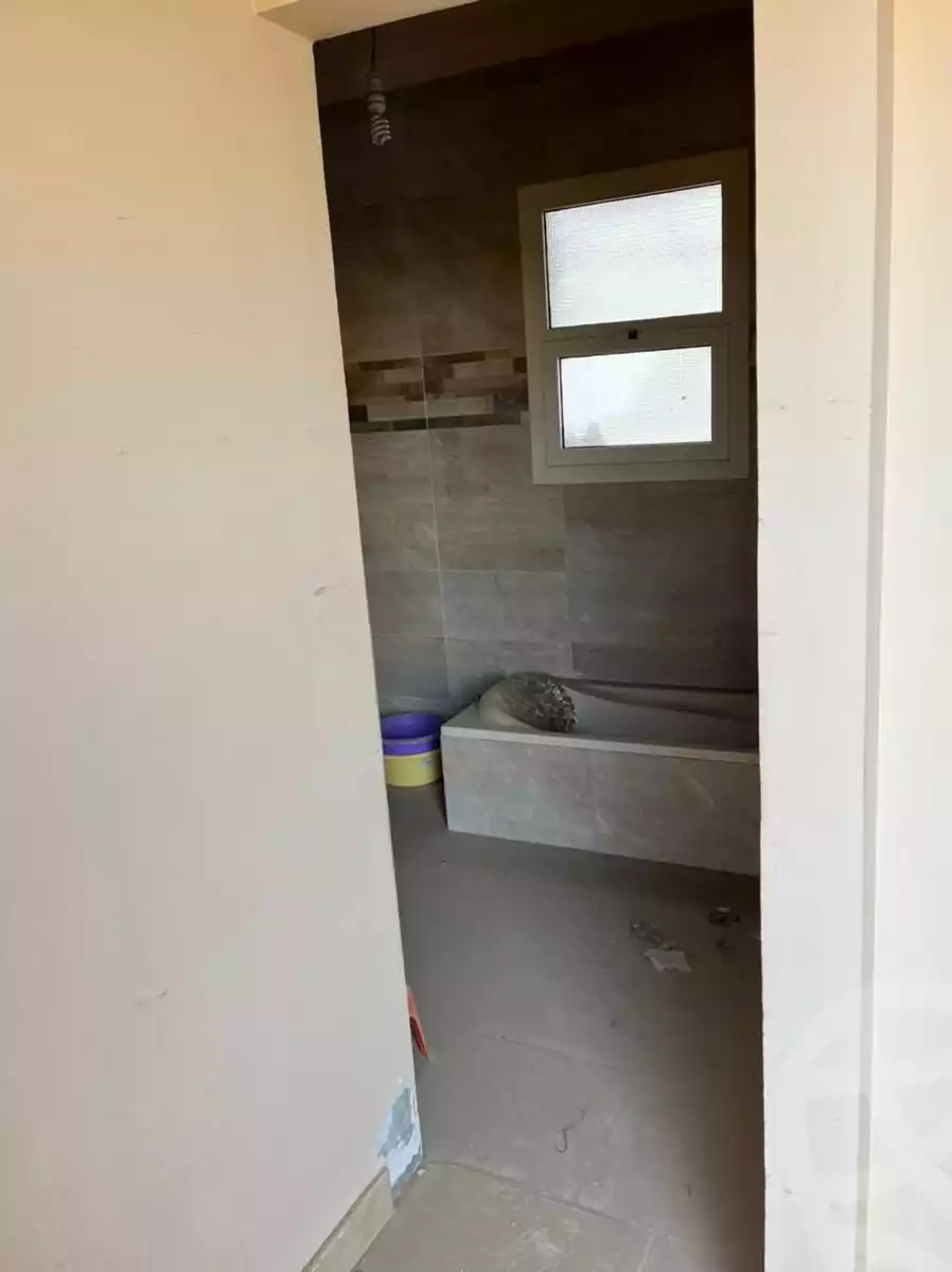 https://aqarmap.com.eg/ar/listing/3836399-for-sale-cairo-el-sheikh-zayed-city-hay-el-yassmin