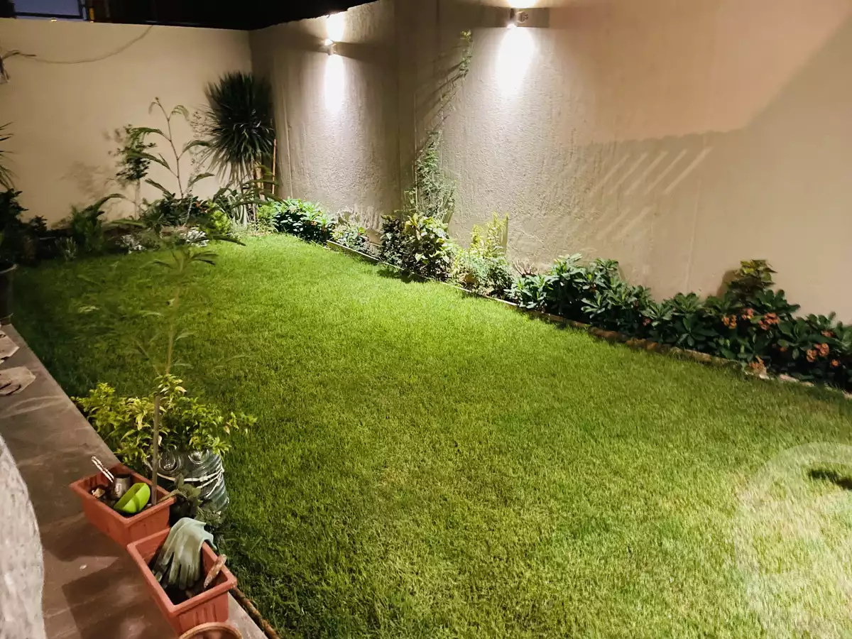 https://aqarmap.com.eg/ar/listing/3856082-for-sale-cairo-el-sheikh-zayed-city-el-hay-elsades-ashaer