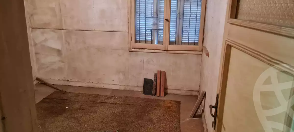 https://aqarmap.com.eg/ar/listing/3493182-for-sale-cairo-heliopolis-elnozha-elgedidah-hussein-riad-st