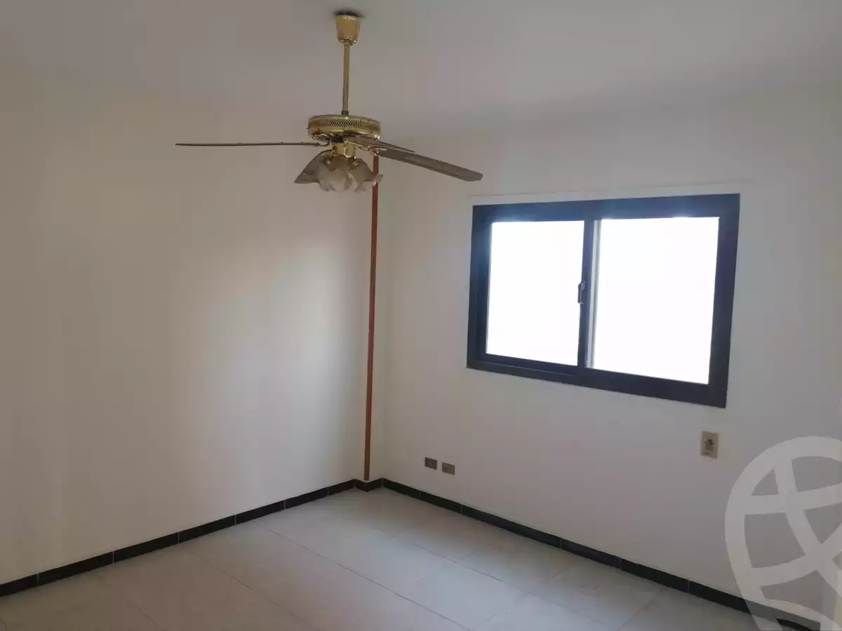 https://aqarmap.com.eg/ar/listing/4324802-for-sale-cairo-el-haram-shareaa-fatma-roshdy