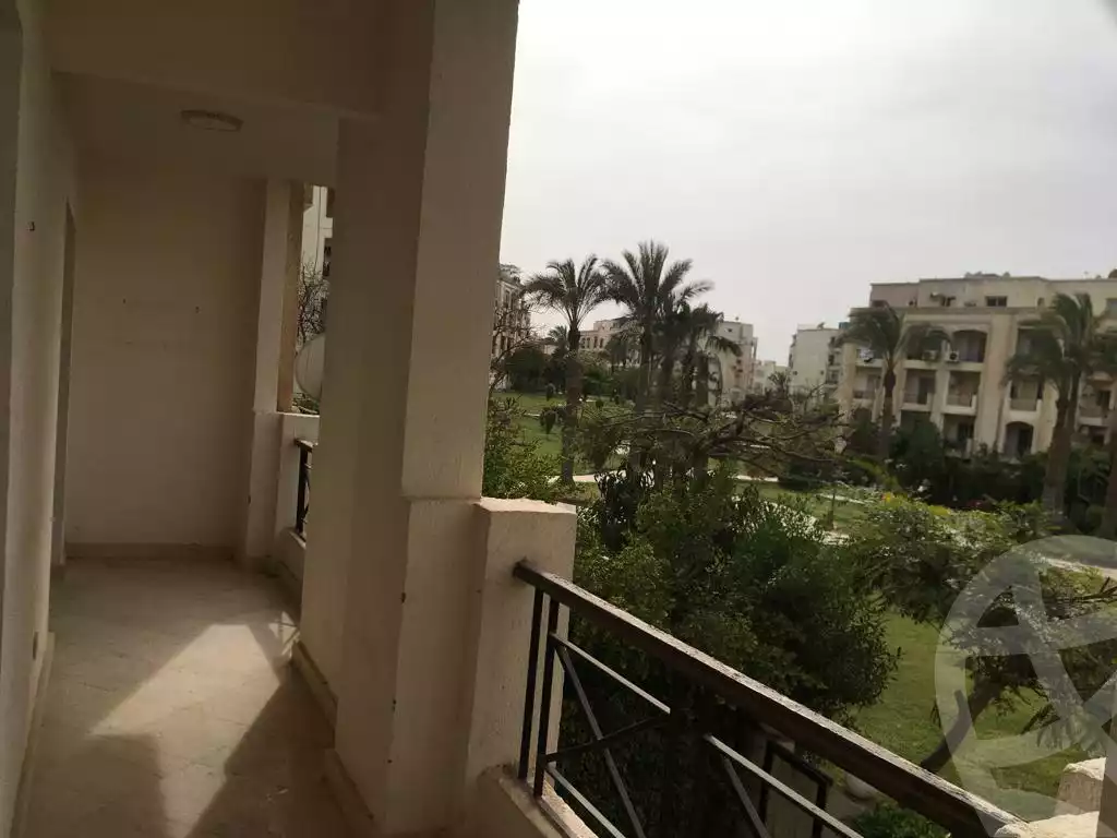 https://aqarmap.com.eg/ar/listing/3791726-for-sale-cairo-el-sheikh-zayed-city-compounds-in-sheikh-zayed-zayed-2000