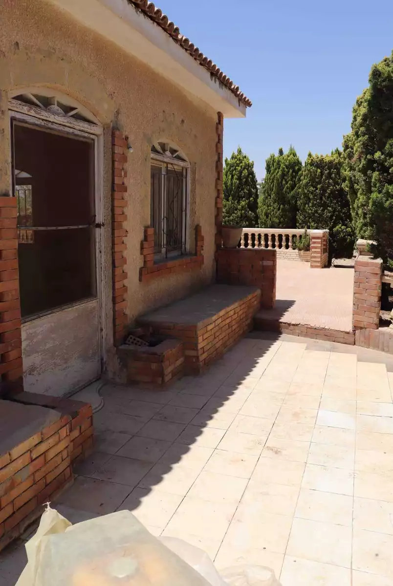 https://aqarmap.com.eg/ar/listing/3888070-for-sale-cairo-alex-cairo-desert-road-kmbwnd-fy-tryq-skndry-lshrwy-el-reef-el-oroby