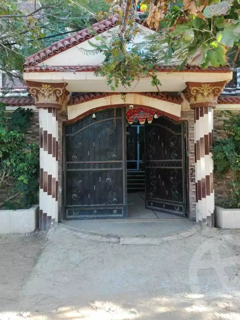 https://aqarmap.com.eg/ar/listing/3877842-for-sale-alexandria-bw-qyr-toson-st
