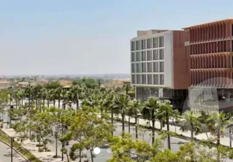 https://aqarmap.com.eg/ar/listing/3843357-for-sale-cairo-el-sheikh-zayed-city-compounds-in-sheikh-zayed-the-polygon