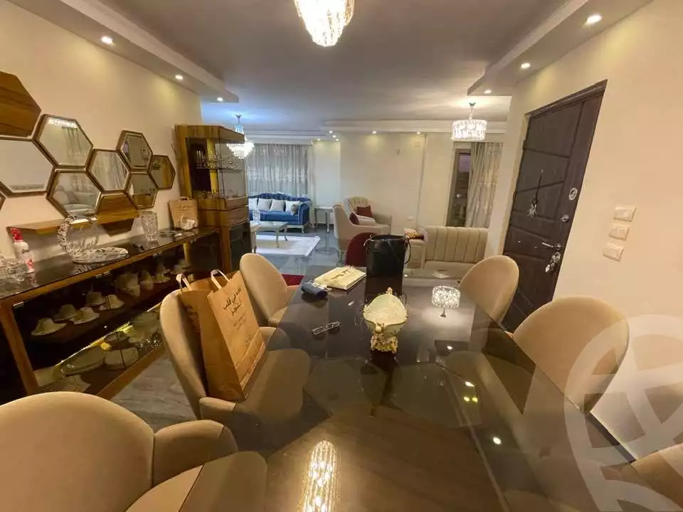 https://aqarmap.com.eg/ar/listing/3863961-for-sale-cairo-6th-of-october-jml-bd-lnsr