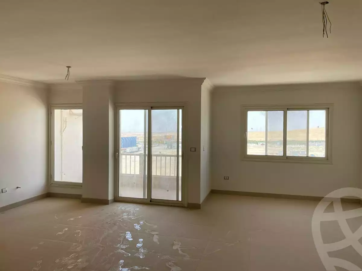 https://aqarmap.com.eg/ar/listing/4278847-for-sale-cairo-new-cairo-compounds-jyd