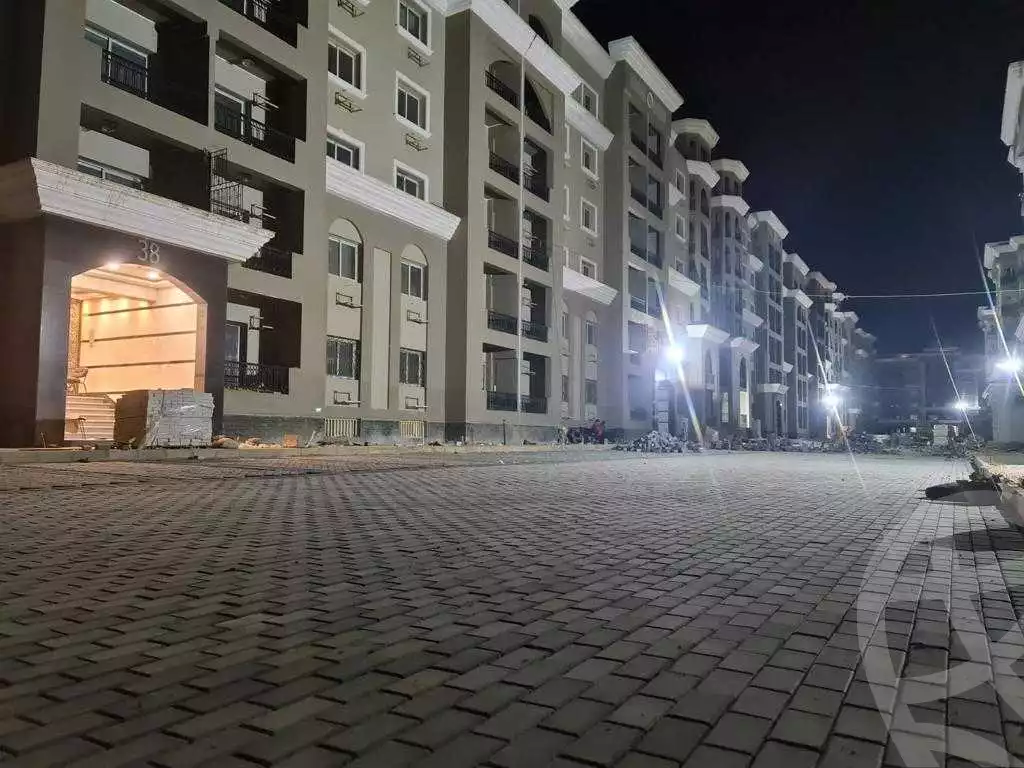 https://aqarmap.com.eg/en/listing/4330079-for-sale-cairo-new-cairo-compounds