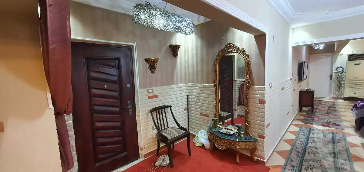 https://aqarmap.com.eg/ar/listing/3679611-for-sale-alexandria-miami-khld-bn-lwlyd