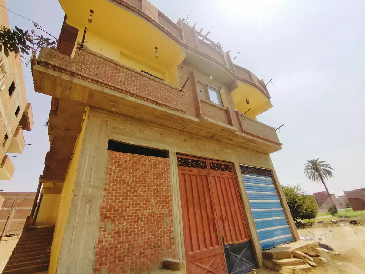 https://aqarmap.com.eg/en/listing/3935821-for-sale-qalyubia-qlioub-qlioub-city