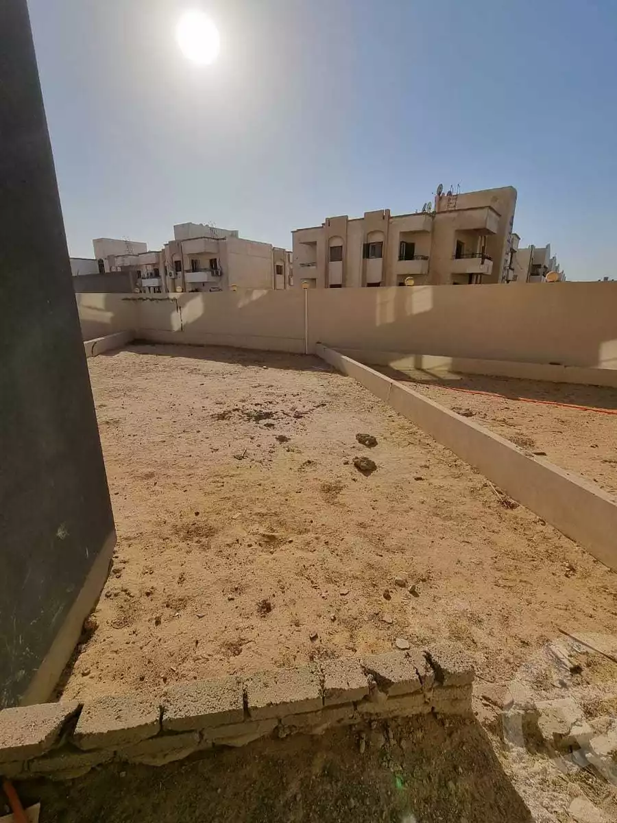 https://aqarmap.com.eg/ar/listing/3941454-for-sale-cairo-new-cairo-compounds-midtown