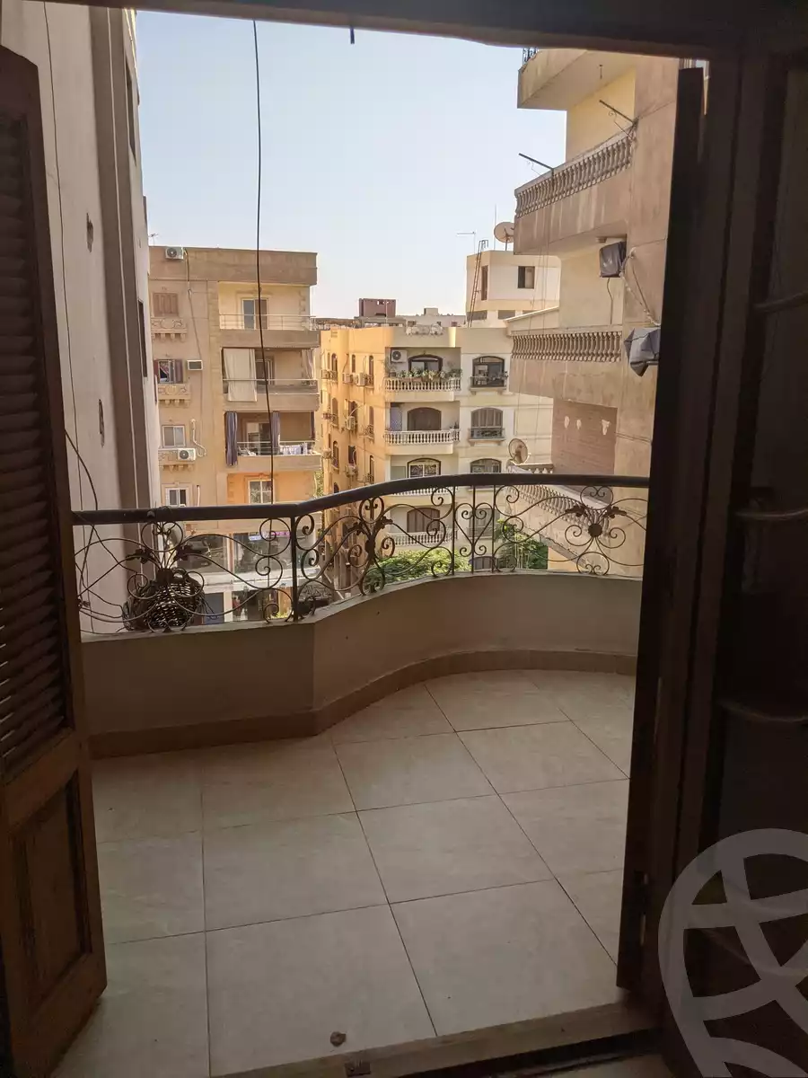 https://aqarmap.com.eg/ar/listing/3602020-for-sale-cairo-hdyq-lhrm--mntq