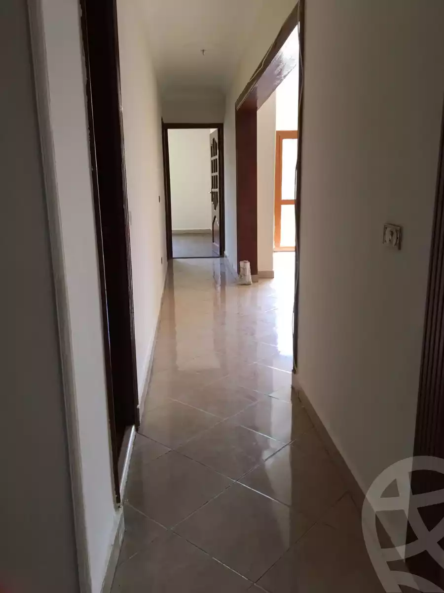 https://aqarmap.com.eg/ar/listing/3607763-for-rent-cairo-el-sheikh-zayed-city-compounds-kmbwnd-ljwmn