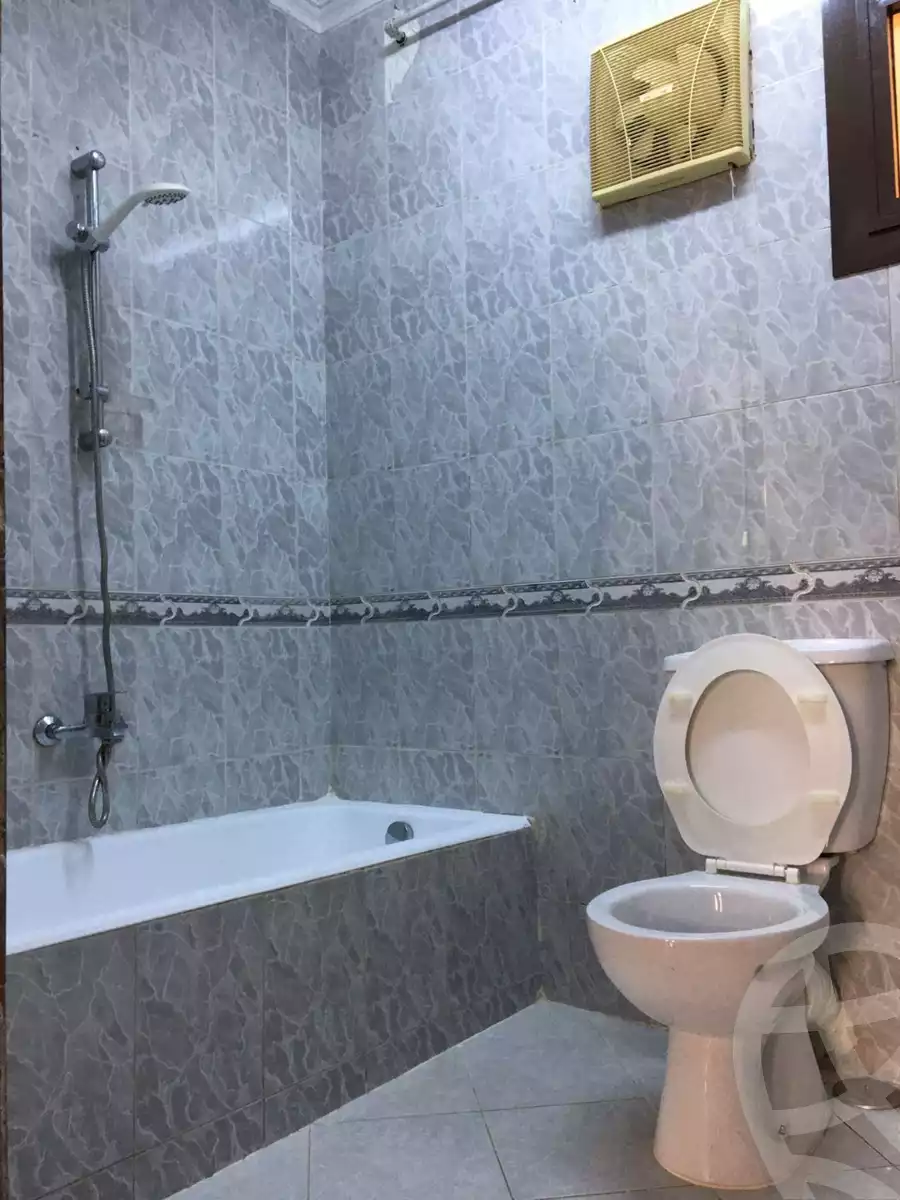https://aqarmap.com.eg/ar/listing/3607763-for-rent-cairo-el-sheikh-zayed-city-compounds-kmbwnd-ljwmn