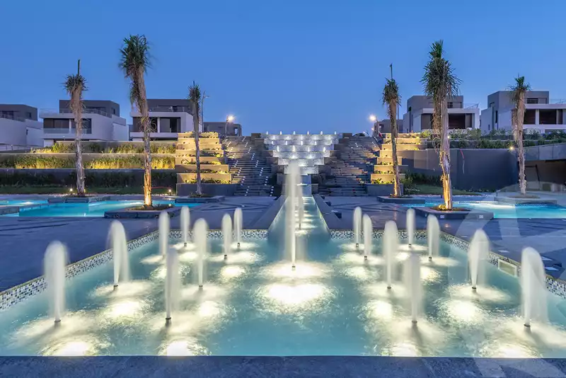 https://aqarmap.com.eg/ar/listing/3614935-for-sale-cairo-el-sheikh-zayed-city-compounds-in-sheikh-zayed-el-patio-zahraa