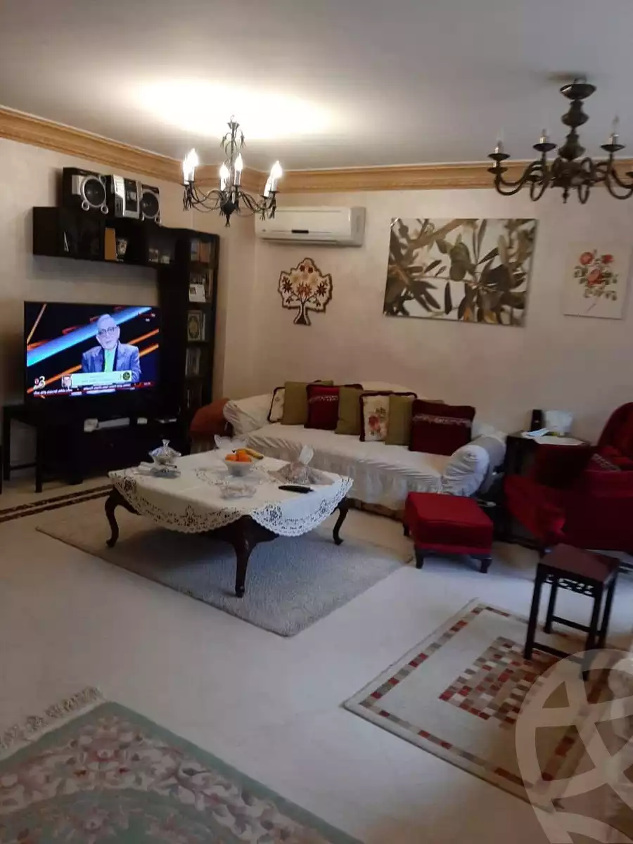 https://aqarmap.com.eg/ar/listing/3624210-for-sale-cairo-el-sheikh-zayed-city-compounds-in-sheikh-zayed-beverly-hills
