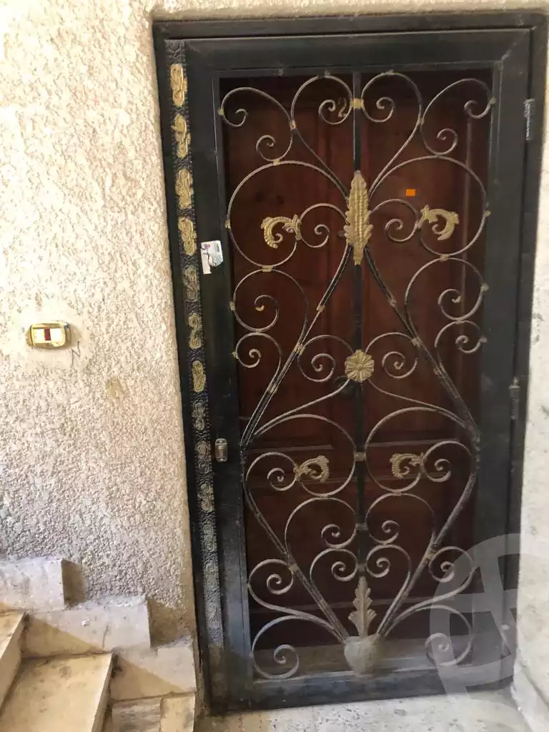 https://aqarmap.com.eg/ar/listing/3624987-for-sale-cairo-al-oubour-eskan-el-shabab