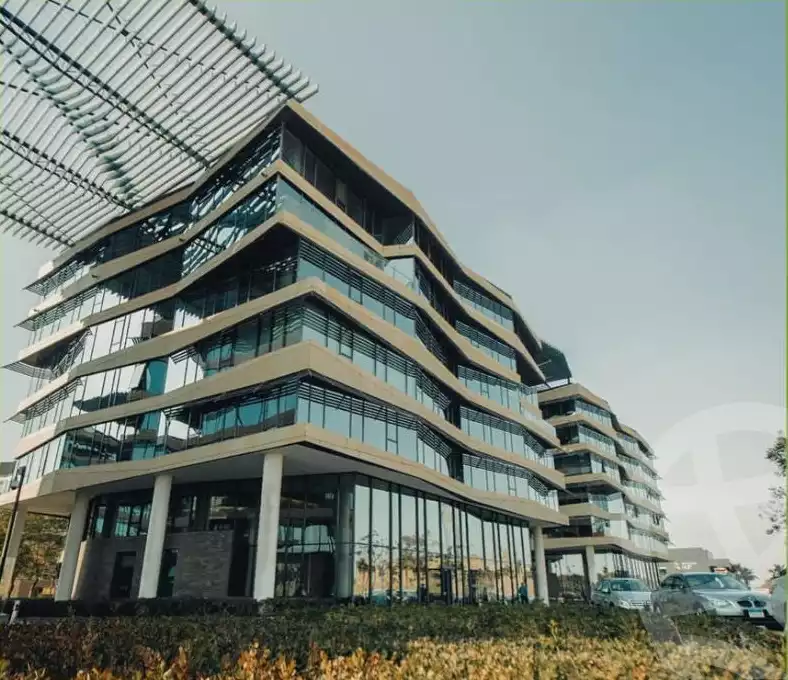 https://aqarmap.com.eg/ar/listing/3636126-for-rent-cairo-el-sheikh-zayed-city-compounds-in-sheikh-zayed-the-polygon