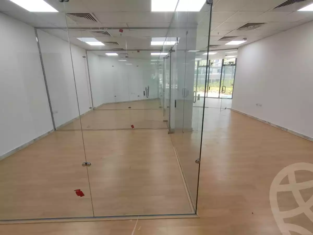 https://aqarmap.com.eg/ar/listing/3636126-for-rent-cairo-el-sheikh-zayed-city-compounds-in-sheikh-zayed-the-polygon